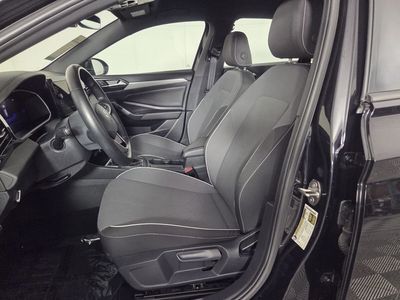 2025 Volkswagen Jetta - Photo 12