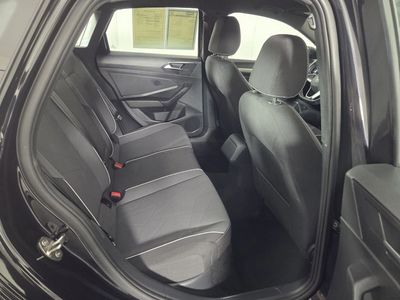 2025 Volkswagen Jetta - Photo 30