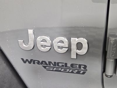 2019 Jeep Wrangler - Photo 12