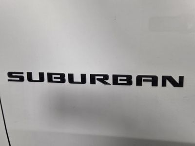 2024 Chevrolet Suburban - Photo 11