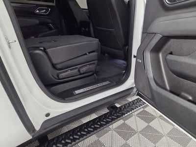 2024 Chevrolet Suburban - Photo 31