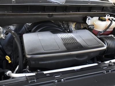 2024 Chevrolet Suburban - Photo 35