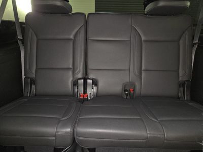 2024 Chevrolet Suburban - Photo 27