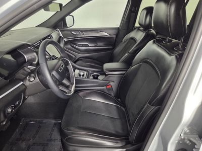 2025 Jeep Grand Cherokee - Photo 12
