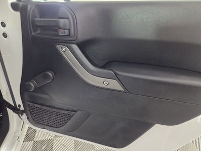 2017 Jeep Wrangler - Photo 28