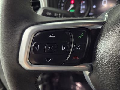 2025 Jeep Wrangler - Photo 18