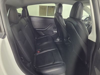 2020 Tesla Model Y - Photo 30