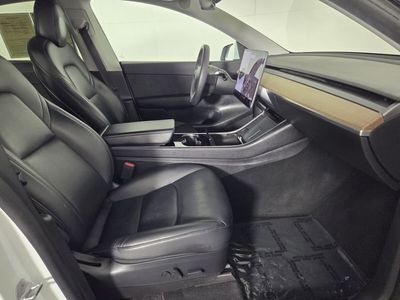 2020 Tesla Model Y - Photo 31