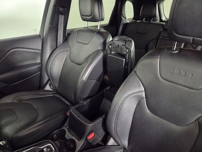 2019 Jeep Cherokee - Photo 20