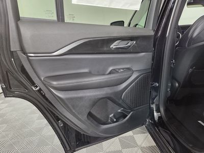 2025 Jeep Grand Cherokee - Photo 22