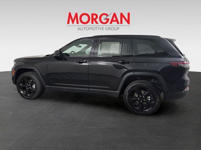 2025 Jeep Grand Cherokee - Photo 8