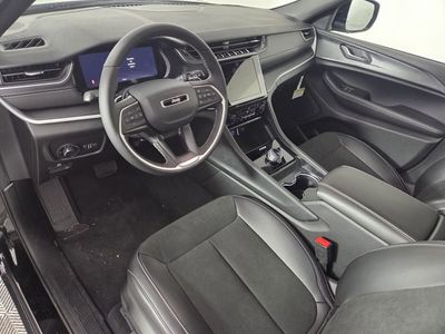 2025 Jeep Grand Cherokee - Photo 11