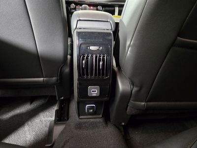 2026 Jeep Compass — photo 13 view