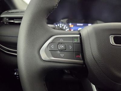 2026 Jeep Compass — photo 24 view