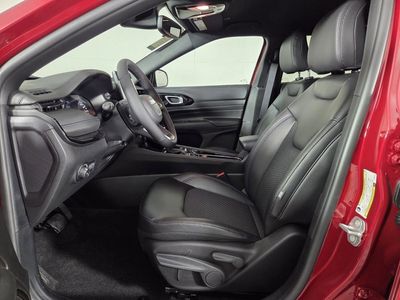 2026 Jeep Compass — photo 10 view