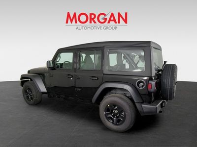 2026 Jeep Wrangler — photo 7 view