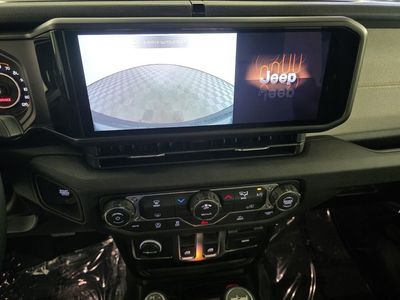 2026 Jeep Wrangler - Photo 19