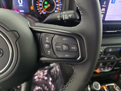 2026 Jeep Wrangler - Photo 17