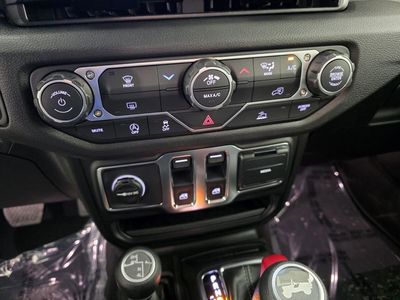 2026 Jeep Wrangler - Photo 20