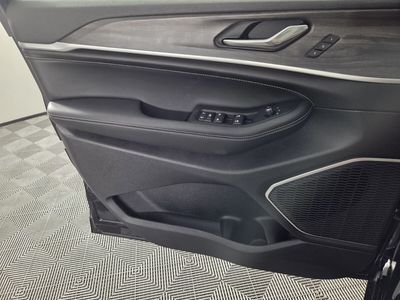 2026 Jeep Grand Cherokee L - Photo 16
