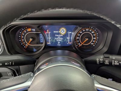 2026 Jeep Wrangler - Photo 21