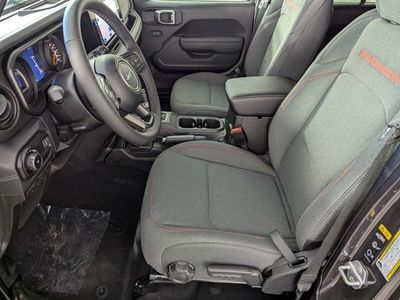 2026 Jeep Wrangler - Photo 10
