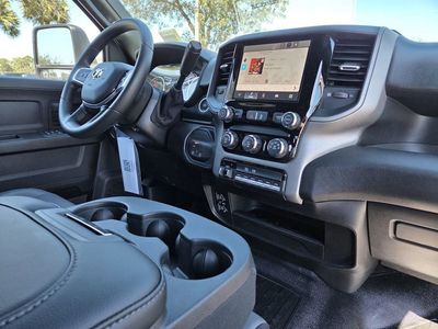 2026 Ram 3500 — photo 16 view