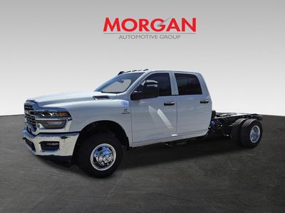 2026 Ram 3500 — photo 8 view