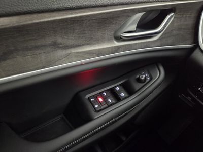 2026 Jeep Grand Cherokee — photo 27 view