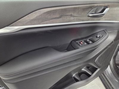 2026 Jeep Grand Cherokee — photo 16 view