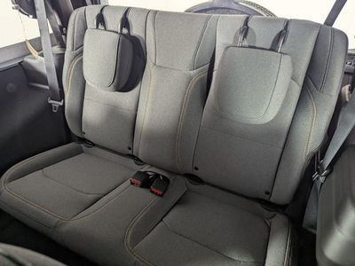 2026 Jeep Wrangler - Photo 13