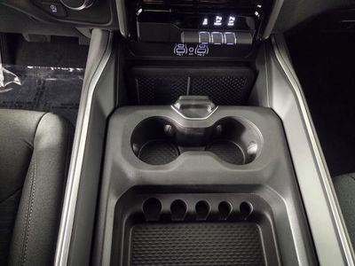 2026 Ram 1500 — photo 13 view