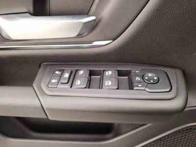 2026 Ram 1500 — photo 18 view