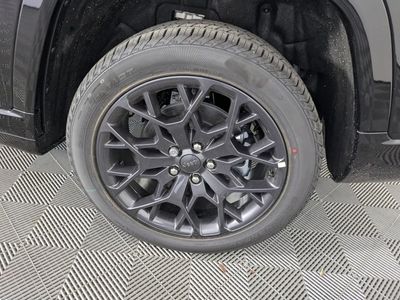 2025 Jeep Grand Cherokee - Photo 19