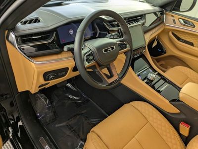2025 Jeep Grand Cherokee - Photo 10