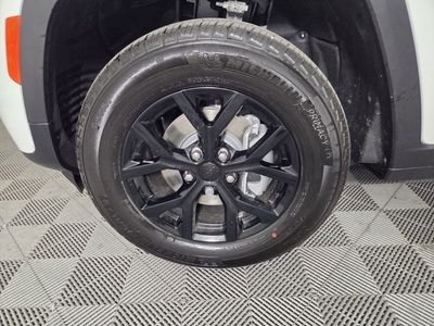 2026 Jeep Grand Cherokee - Photo 10