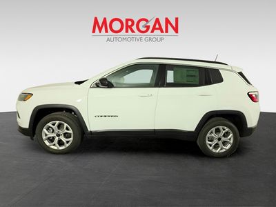 2026 Jeep Compass — photo 8 view