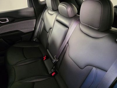 2026 Jeep Compass — photo 17 view
