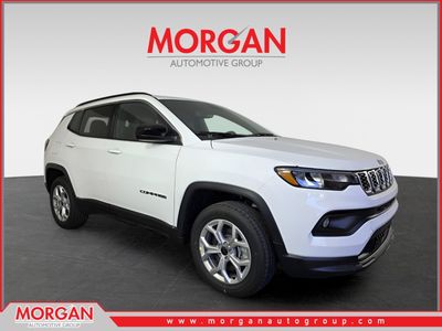 2026 Jeep Compass Latitude in White/off-white — front three-quarter view