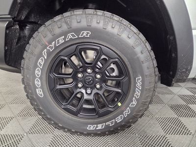 2026 Ram 1500 — photo 8 view