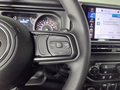 2026 Jeep Wrangler - Photo 19