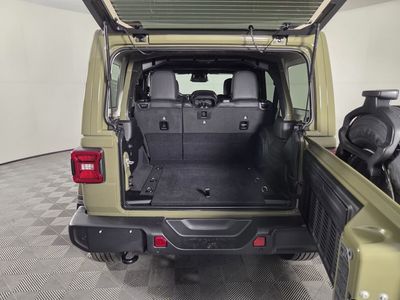 2026 Jeep Wrangler - Photo 20