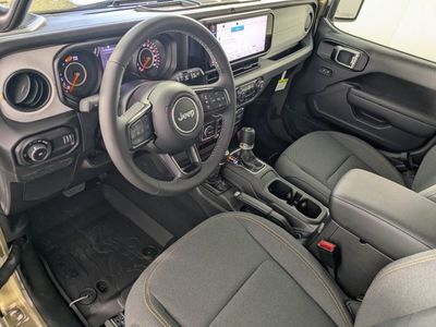 2026 Jeep Wrangler - Photo 11