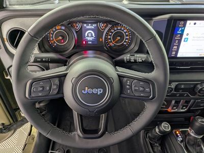 2026 Jeep Wrangler - Photo 15