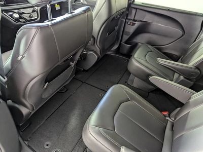 2026 Chrysler Pacifica — photo 15 view