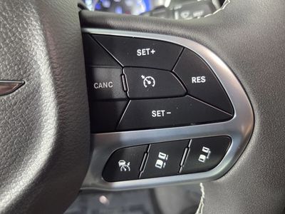 2026 Chrysler Pacifica — photo 14 view