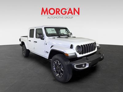 2026 Jeep Gladiator - Photo 2
