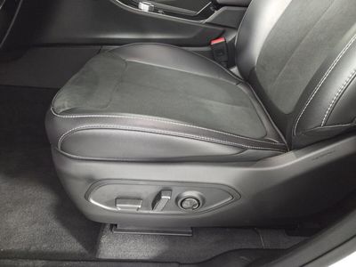 2026 Jeep Grand Cherokee - Photo 16