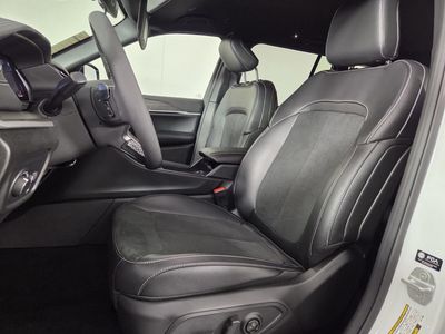2026 Jeep Grand Cherokee - Photo 15