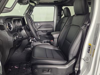 2026 Jeep Wrangler - Photo 10